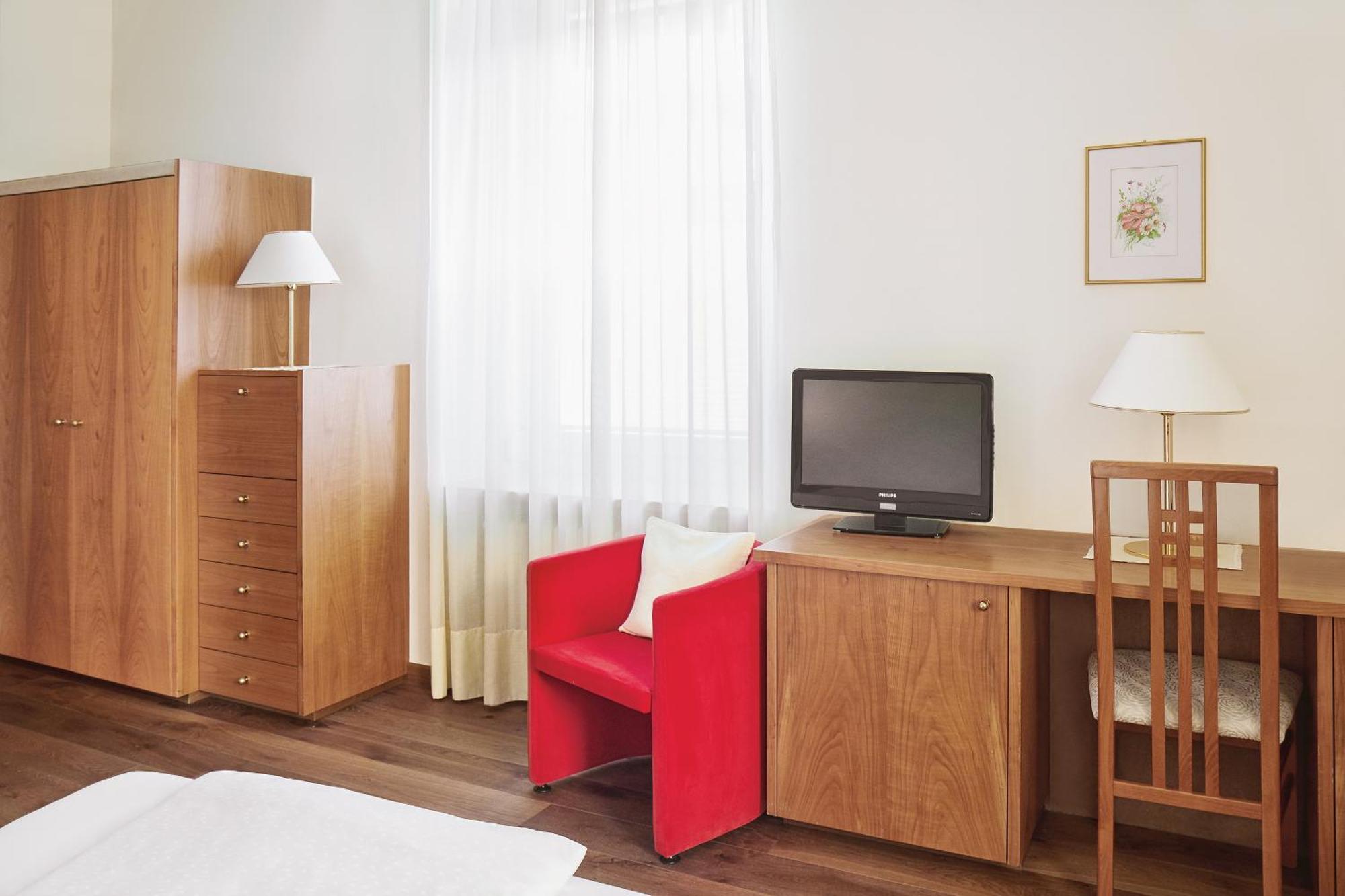 Hotel Sonnenhof Merano Esterno foto