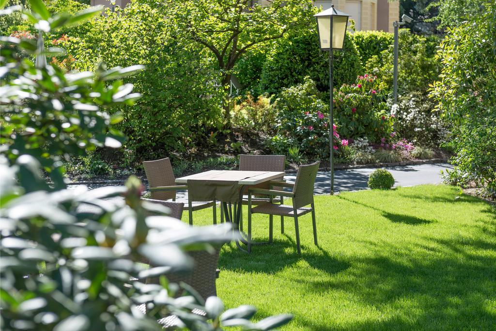 Hotel Sonnenhof Merano Esterno foto